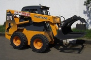 Мини погрузчики MUSTANG 2076  Двигатель YANMAR (Япония) 