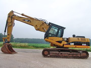 Caterpillar 325DL -гусеничный экскаватор (крушитель)