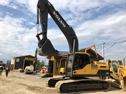 Гусеничный экскаватор VOLVO EC250DL (050)