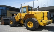 Фронтальный погрузчик Volvo L180E LB